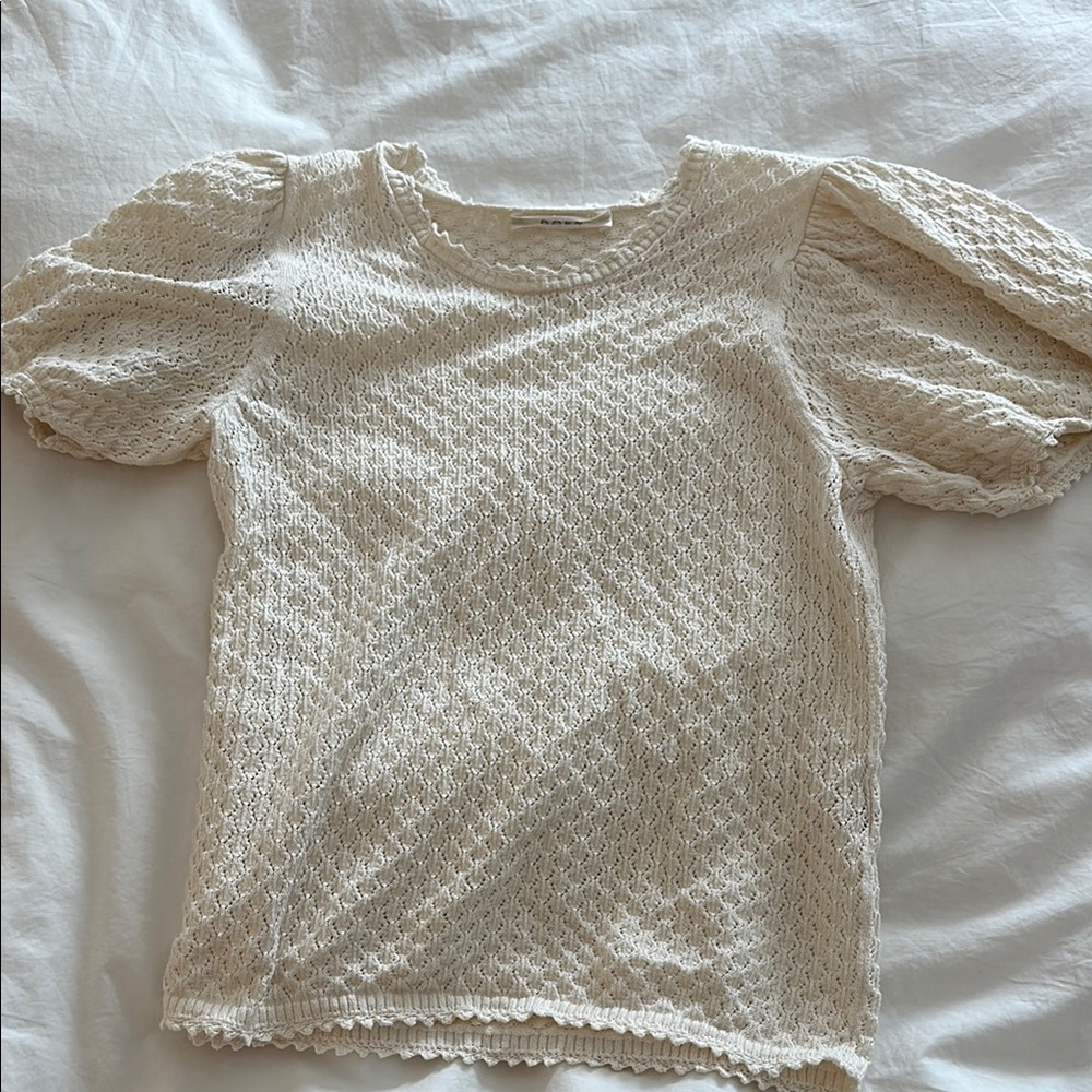 Doen Pointelle Knit Puff Sleeve Top